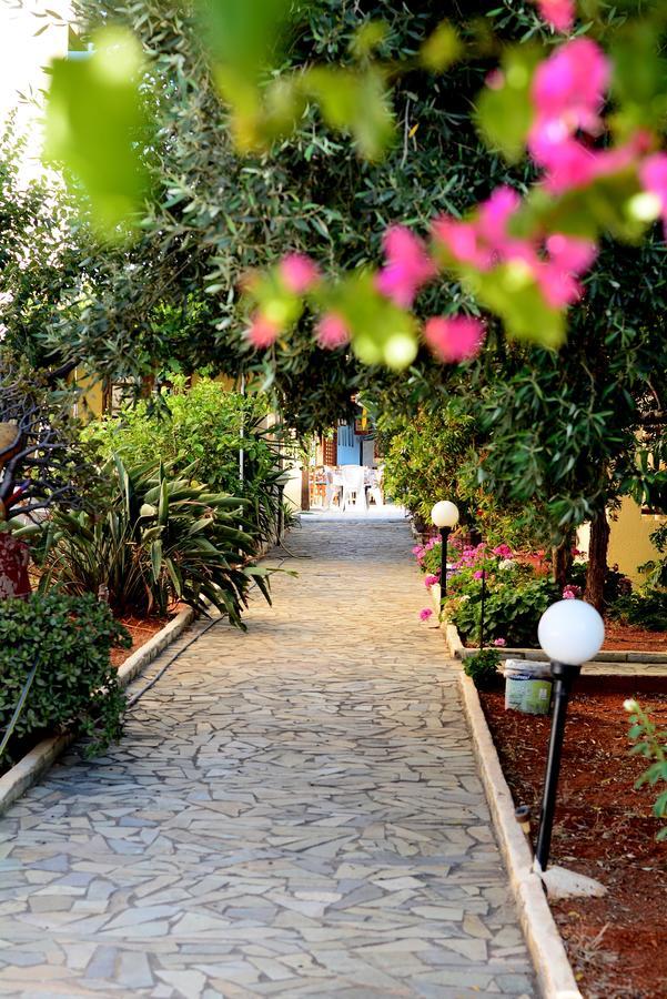 Alex Home Apartments Hersonissos (Crete) Exterior foto